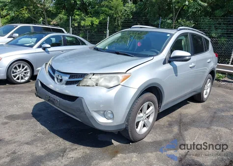2013 Toyota Rav4 Xle z USA, uszkodzony, nr VIN JTMRFREV9DD022222
